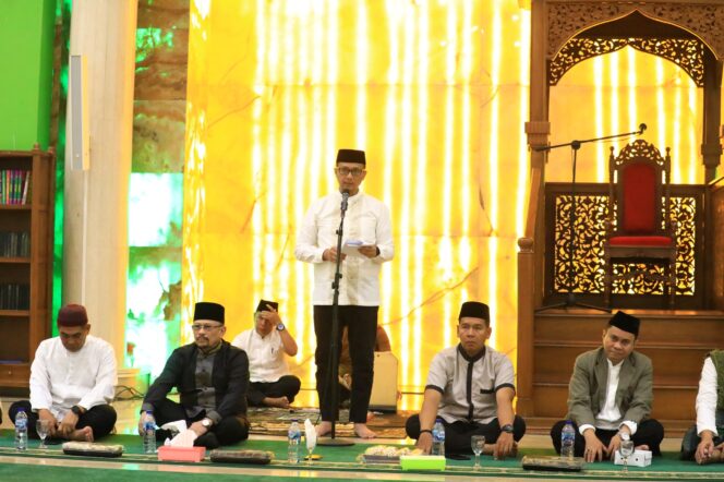 
					Hadiri Peringatan Maulid Nabi Muhammad SAW, Sekda Sofyan Mokoginta Bacakan Sambutan Pj Wali Kota Kotamobagu