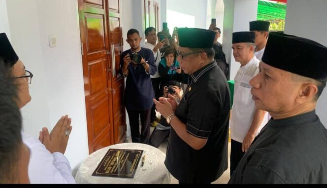 
					Pj Wali Kota Abdullah Mokoginta Resmikan Masjid Miftahul Jannah Desa Poyowa Kecil