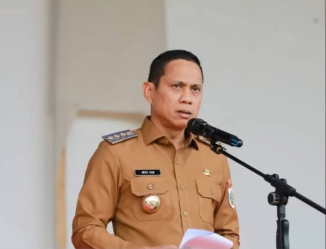 
					Wali Kota Kotamobagu, dr. Weny Gaib, SpM