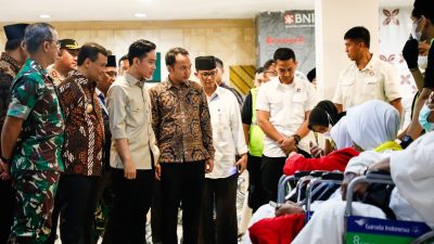 Dilepas Wapres Gibran Rakabuming dan Gubernur Ahmad Lutfi, Pemberangkatan JCH Jateng Berlangsung Lancar