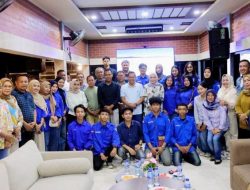 Di Tengah Kunker, Wali Kota Kotamobagu Luangkan Waktu Temui Mahasiswa di Gorontalo