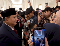 Tiba di Yordania, Prabowo Disambut Mahasiswa Indonesia