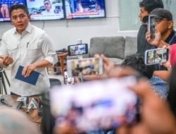 Tunjangan Guru Naik di Era Prabowo, Begini Penjelasan Seskab Teddy