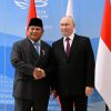 Prabowo dan Putin Bertemu di Vladivostok, Tegaskan Strategisnya Hubungan Indonesia-Rusia
