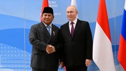Prabowo dan Putin Bertemu di Vladivostok, Tegaskan Strategisnya Hubungan Indonesia-Rusia