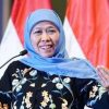 Khofifah Soroti Koordinasi Penanganan Keracunan MBG: “Pak Wagub Itu Lho Koordinator MBG”