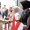Ribuan Kilometer dari Tanah Air, Mahasiswa Indonesia Sambut Prabowo di Vladivostok dengan Kibaran Merah Putih