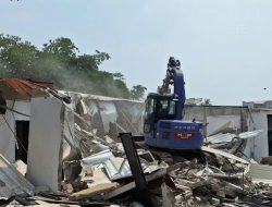 Hunian Mewah Lapas Cibinong Akhirnya Dibongkar, Sempat Ngotot Itu Rumah Dinas